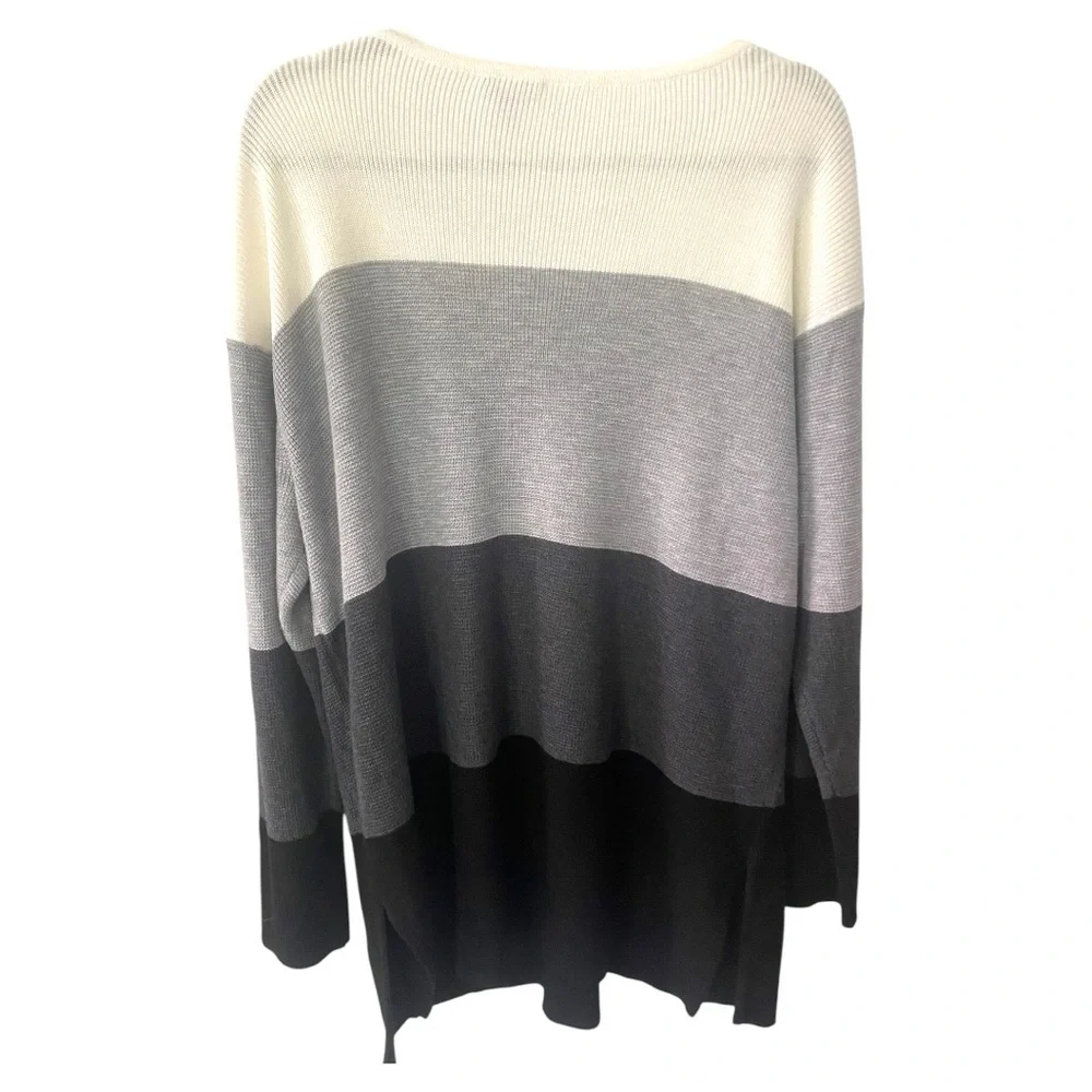 Vince Camuto Cream and Gray Crew Neck Sweater - Picture 2 of 7